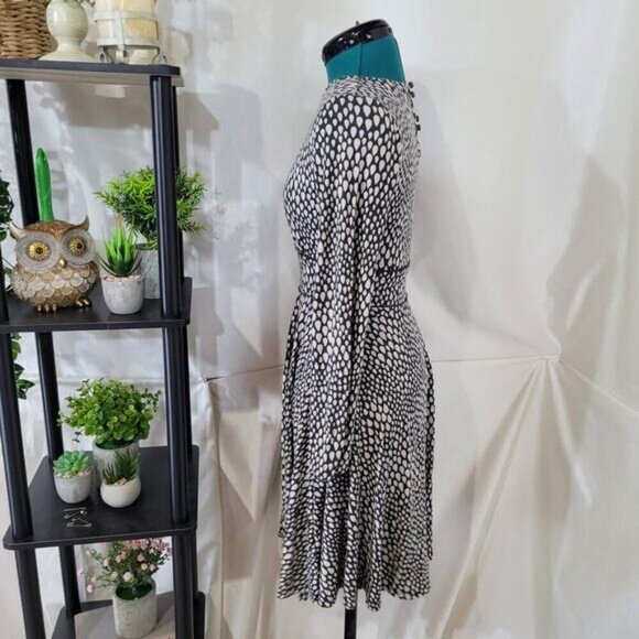 Boden Long Sleeve Marilyn Keyhole A-Line Dress - Size Small - Picture 3 of 10